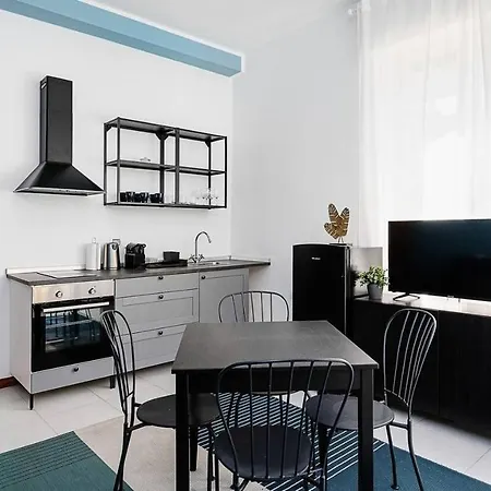 Blue City Paradise - Renovated Apt In Center * 米兰